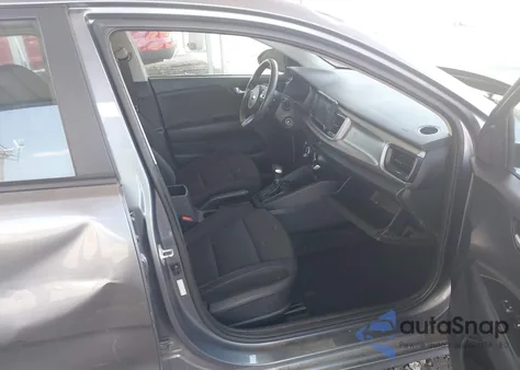 2020 Kia Rio S z USA, uszkodzony, nr VIN 3KPA24AD4LE315127